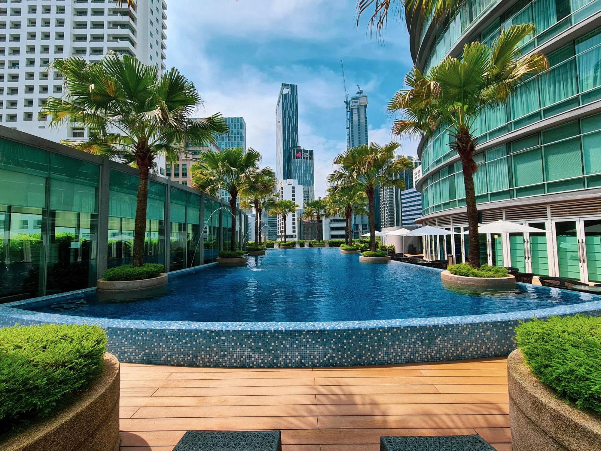 Vortex Suites Klcc By Blacknest — Photos 3